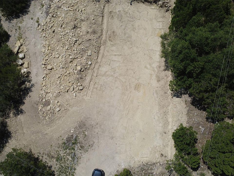 1st image of 21900 Morar Dr