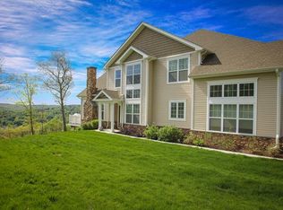 15 Old Lookout Way, Bethel, CT 06801