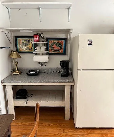 212 N Resident St #A — Photo 5