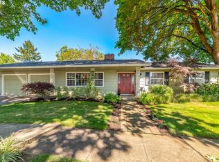 477 Silver Meadows Dr, Eugene, OR 97404