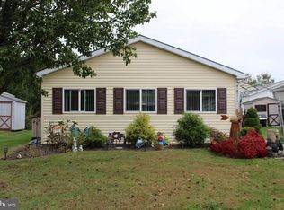 24 Wisteria Ct, New Hope, PA 18938