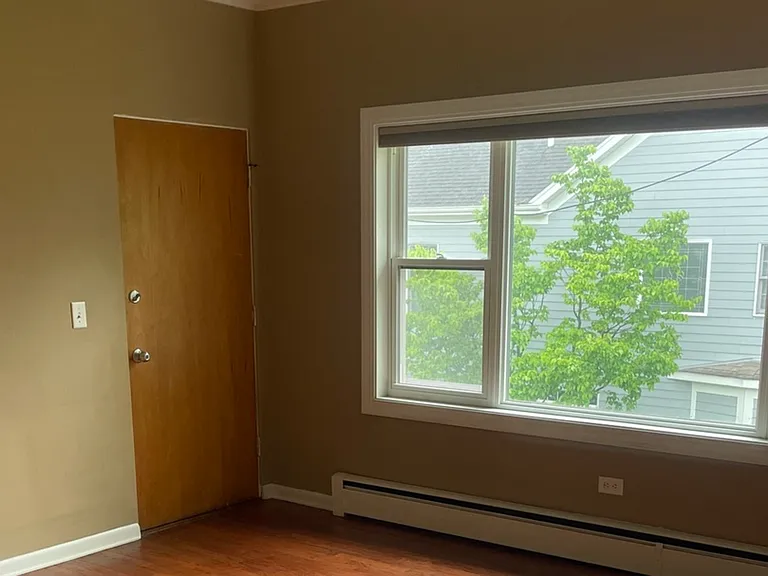 632 N Center St #2W — Photo 6