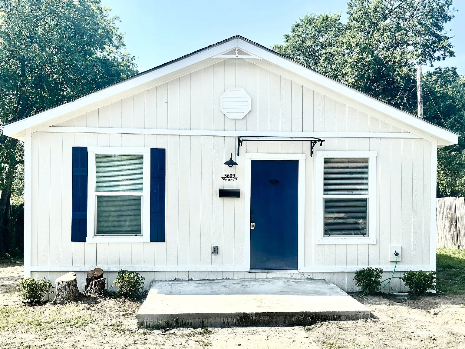 3 bed, 1056 sqft, $1,750 — Photo 2