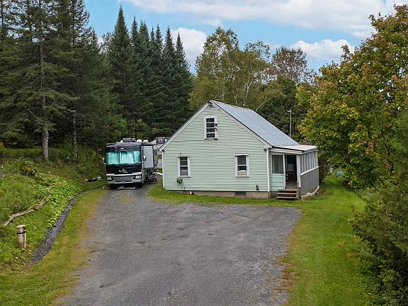 3rd image of 555 North Danville Road