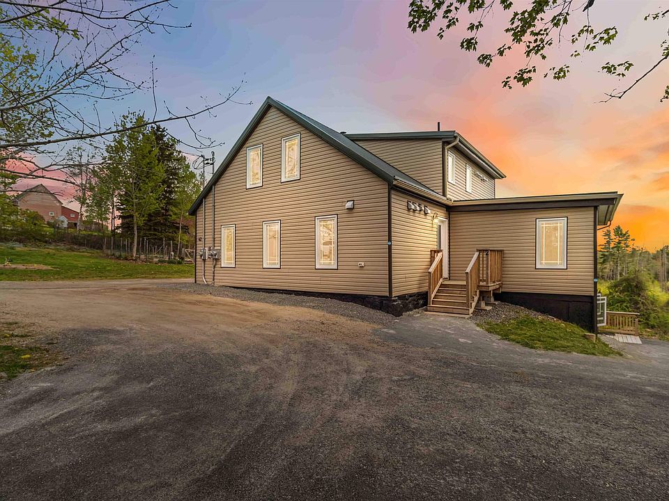 1st image of 42 Cornwall Rd