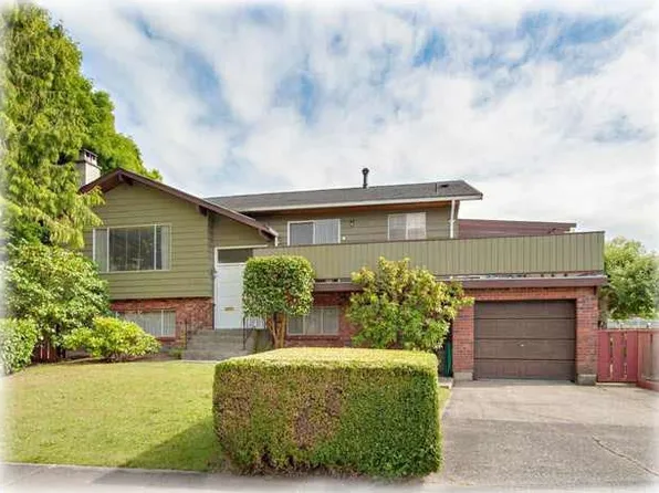 9040 Glenallan Gate, Richmond, BC V7A 1Z3