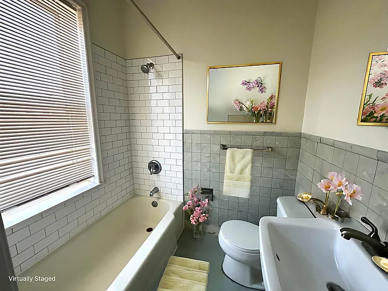 1937 Aldrich Ave S #8 — Photo 8