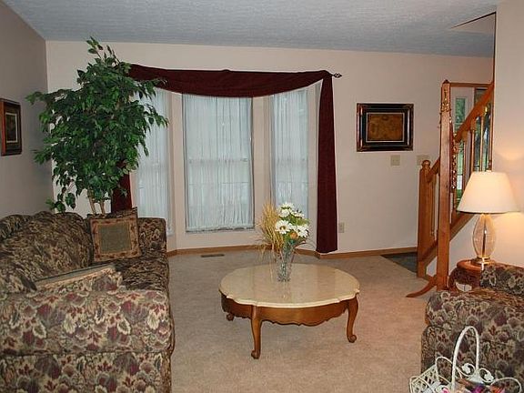 5th image of 1000 River Trail Dr
