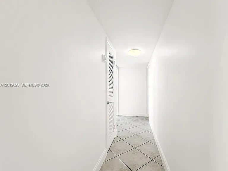 1455 N Treasure Dr #6H — Photo 16