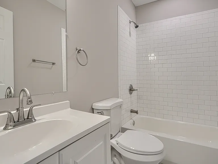 614 Savage St — Photo 9