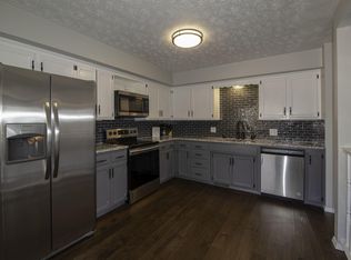 2111 S Lexington Ave, Springfield, MO 65807