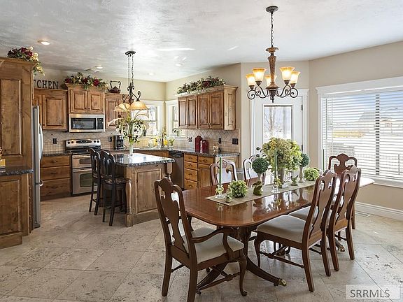 5th image of 5055 Eaglewood Dr