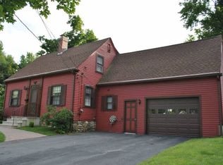 3 Sunny Hill Dr, Worcester, MA 01602