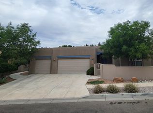 8005 Merissa Ln NE, Albuquerque, NM 87122