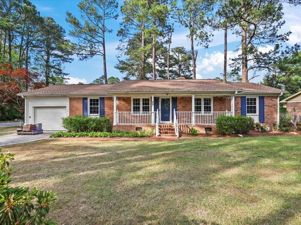 101 E Wilson St, Smithfield, NC 27577