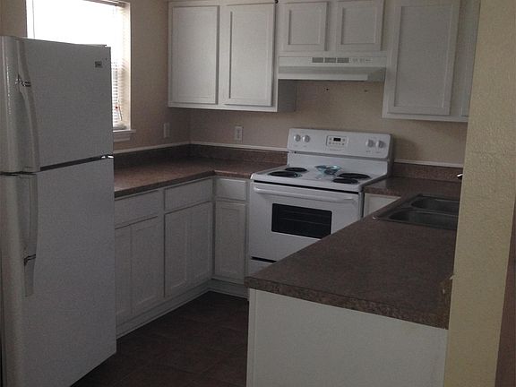 2nd image of 2320 Granger Dr Unit D