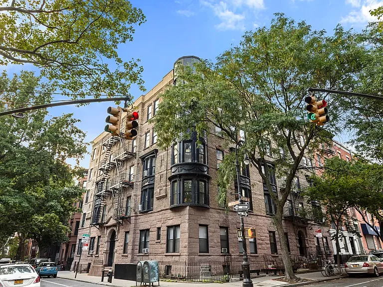 214 Clinton St #21 — Photo 8