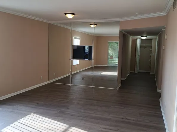 2929 Zorno Way APT 207, Delray Beach, FL 33445