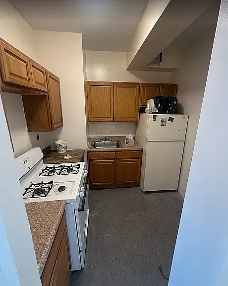 1974 51st St #2C — Photo 1