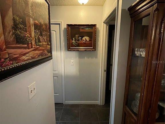 5th image of 640 Kenwick Cir APT 102