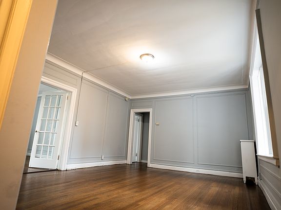 4th image of 250 Broad Ave APT 3B