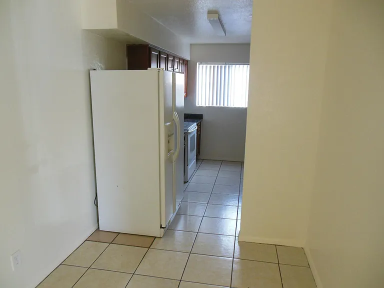 260 W 8th Ave #129 — Photo 3