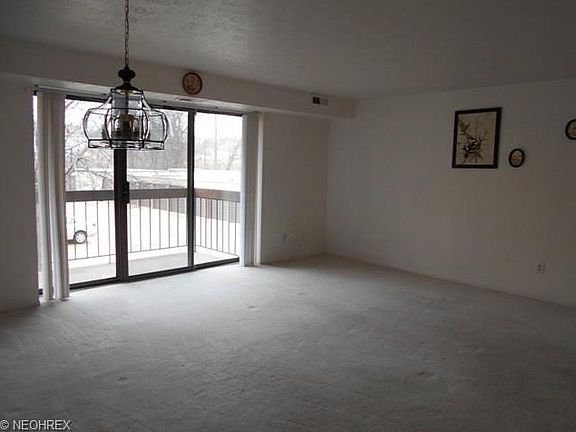 2nd image of 9820 Sunrise Blvd Unit S6