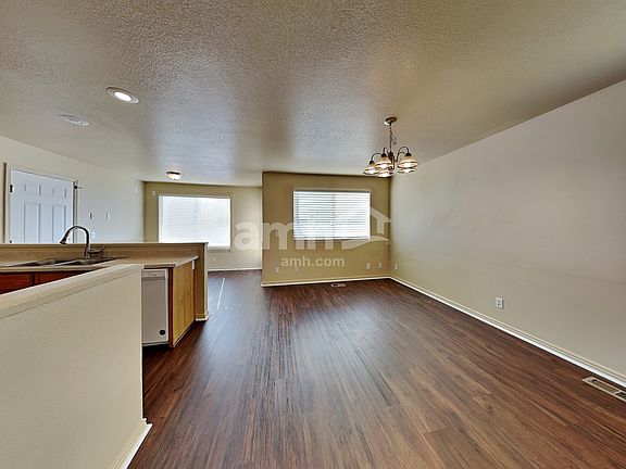 5th image of 1674 N Dean Dr