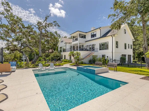 166 Hampton Point Dr, Saint Simons Island, GA 31522