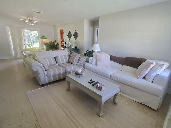 2nd image of 1101 Oceanwood Dr S