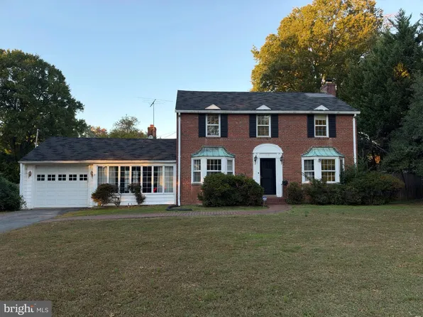 1116 Collingwood Rd, Alexandria, VA 22308