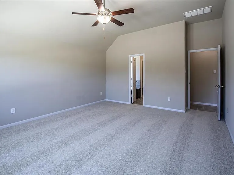 2622 Ivy Wood Ln — Photo 15
