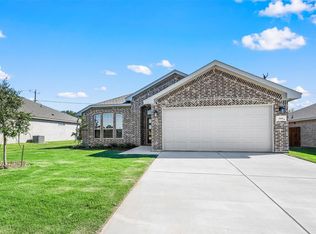 1411 Quail Creek Dr, Cleburne, TX 76033