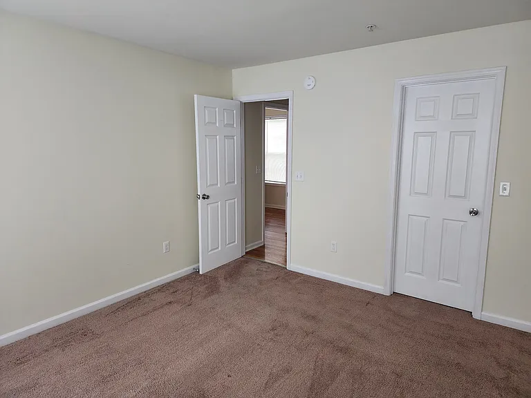 108 Old Railroad Rd — Photo 3