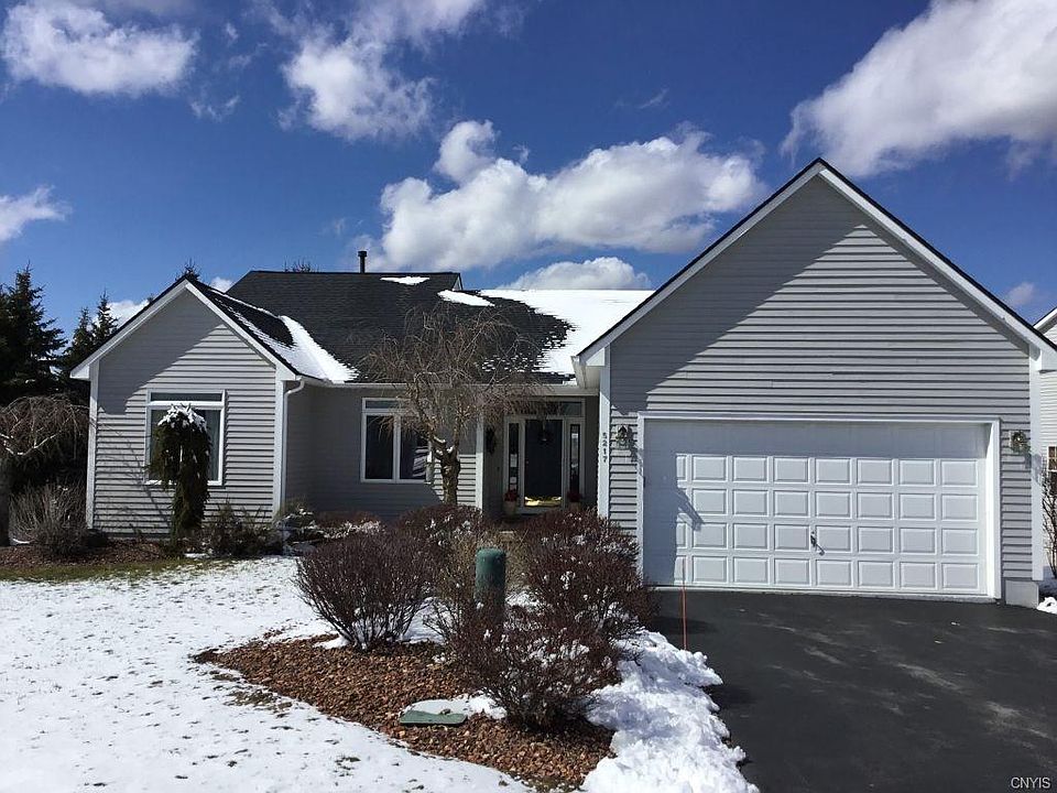 1st image of 5217 Hook Cir