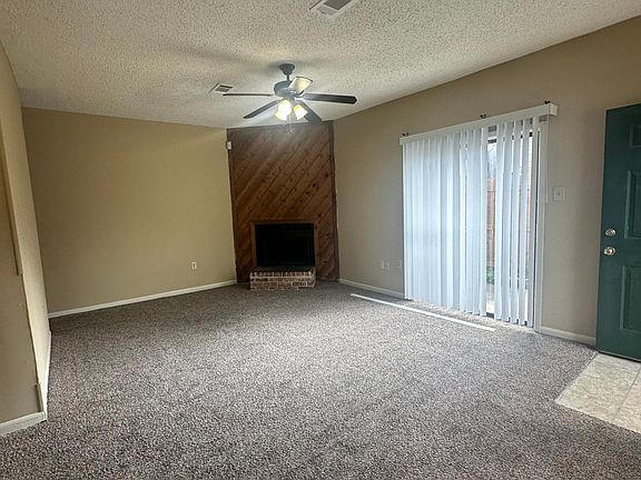 4th image of 13611 Kenner Ave APT A