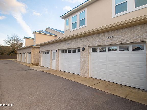 2nd image of 225 Winter Garden Dr #B3