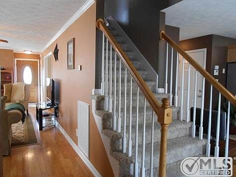 5th image of 747 Cedar Grove Ct