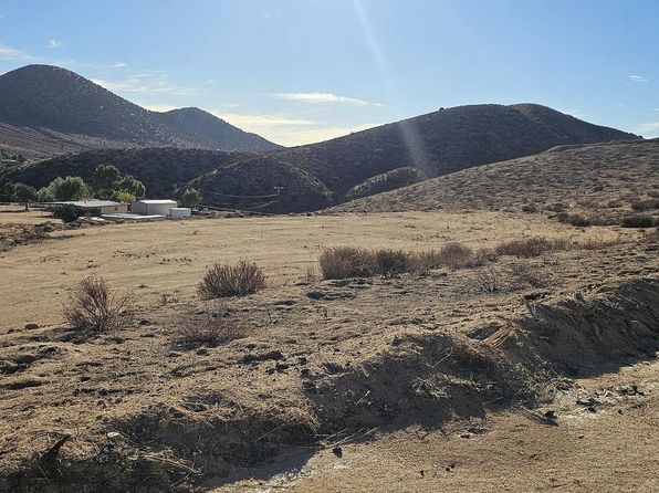 Carrie Ct, Agua Dulce, CA 91390