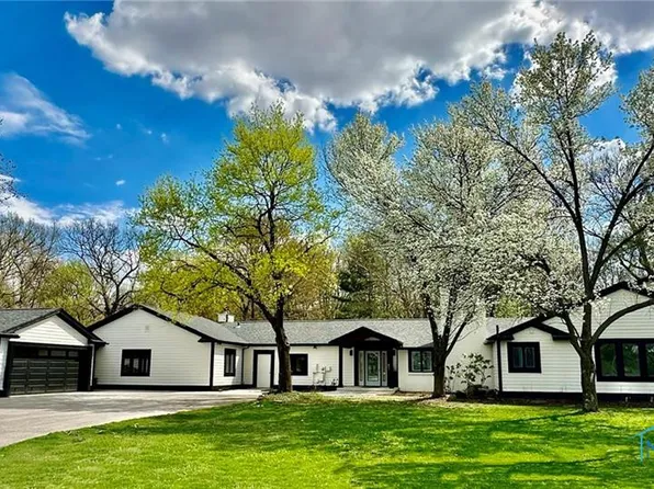 5445 Weckerly Rd, Whitehouse, OH 43571