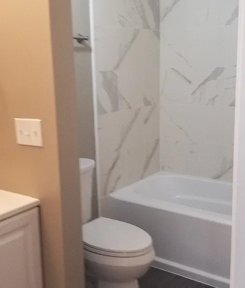 Exec 1bd tub