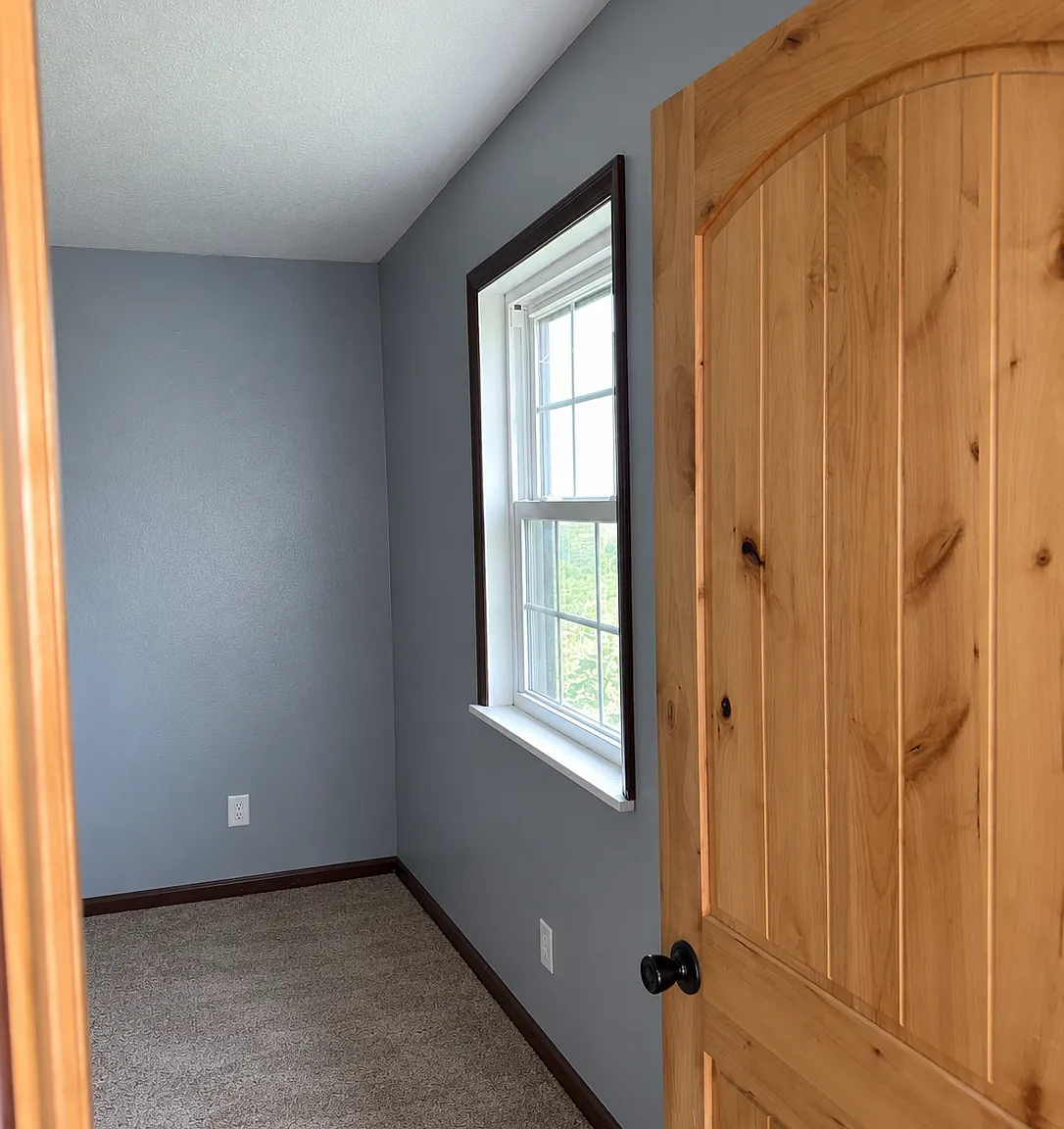 2 bed, 600 sqft, $700 — Photo 2