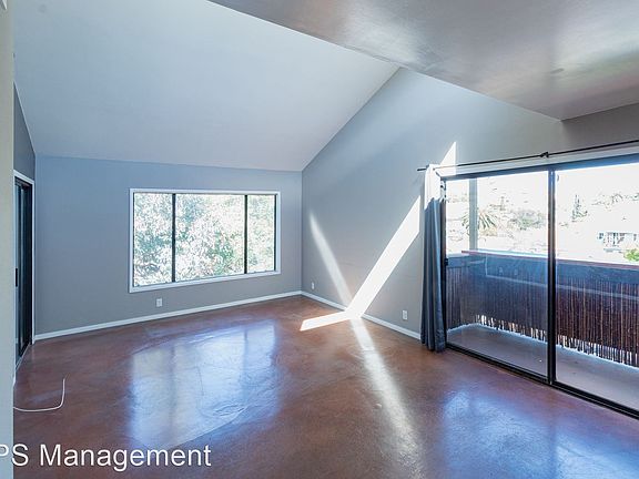 3rd image of 2343 E 17th St Unit 315