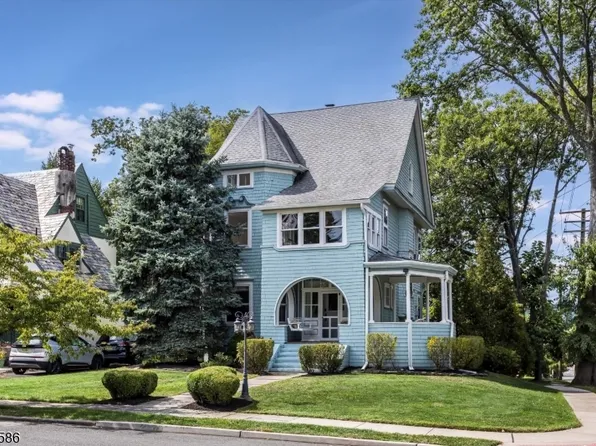 39 Oberlin St, Maplewood Twp., NJ 07040