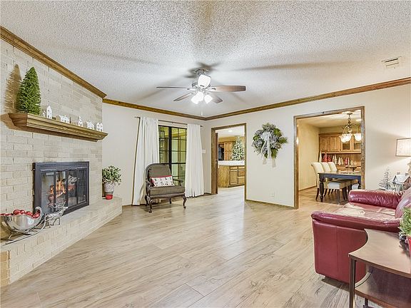 3rd image of 3700 Kellywood Dr