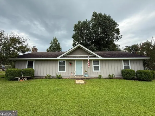 127 Carol Cir, Fitzgerald, GA 31750