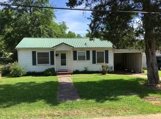 409 Crawford St, Kosciusko, MS 39090