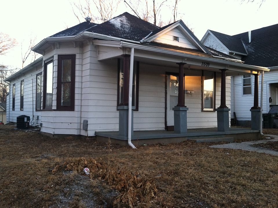 1st image of 3509 6th Ave