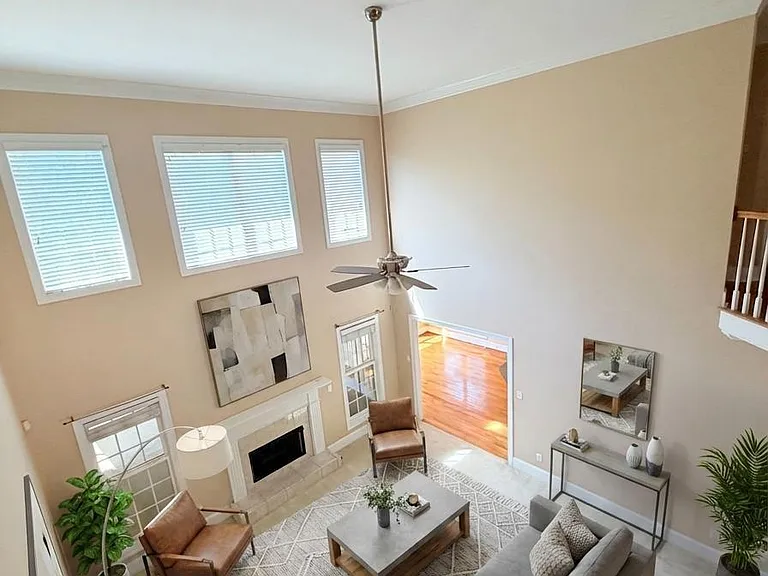 1605 Jamestown Ave — Photo 23