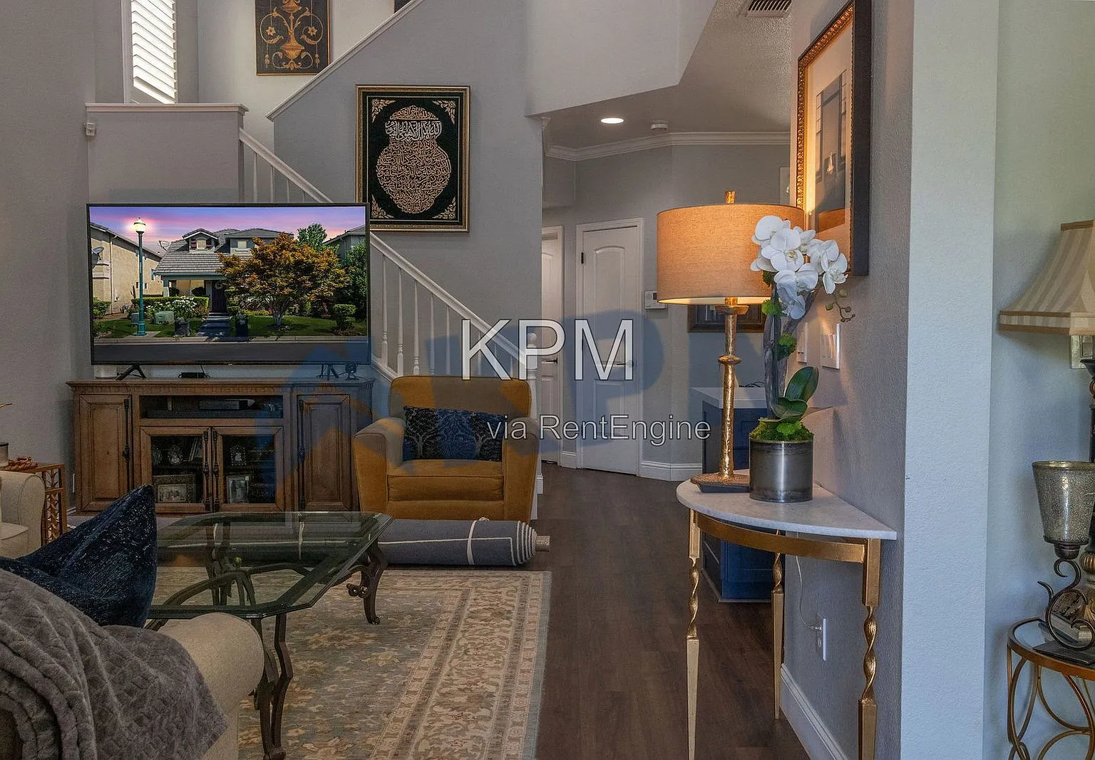 3 bed, 2.5 bath, 1951 sqft, $2,700 — Photo 4